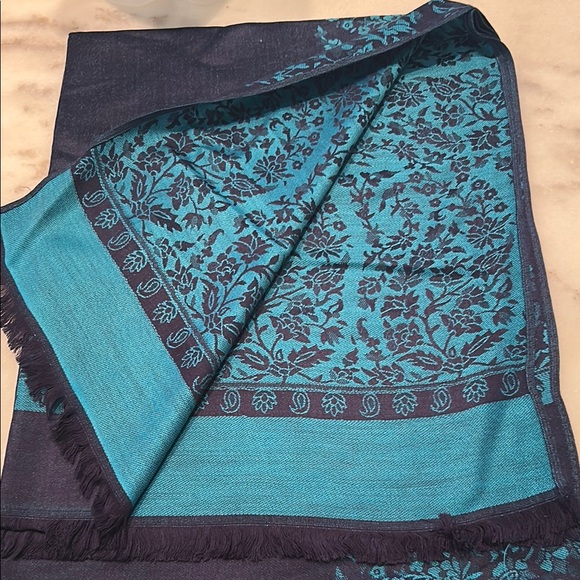 Teal and Navy Cashmere Scarf - Picture 2 of 3